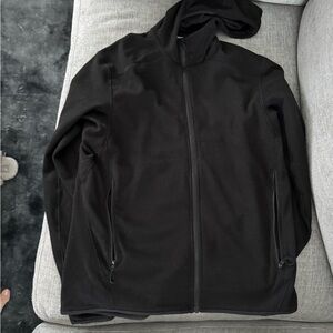 Arc’teryx Jacket Size Medium Black waffle knit